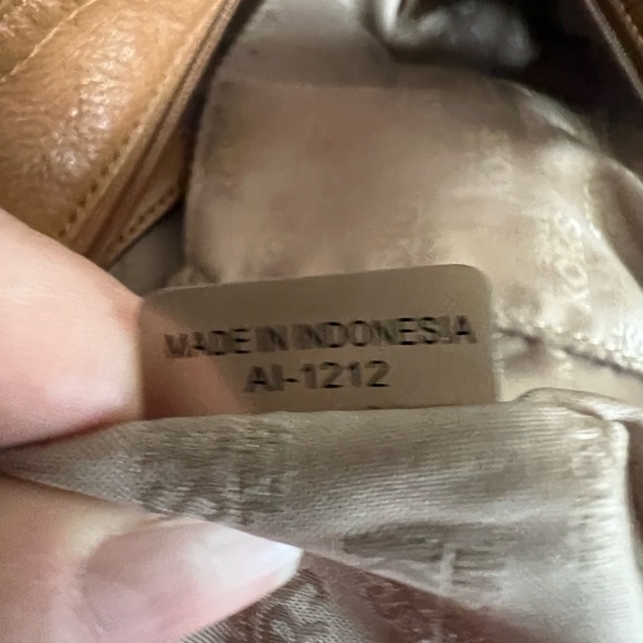 MICHAEL KORS Authentic Tan/Chestnut Monogram Hobo Shoulder Bag - Picture 7 of 8